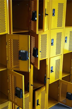 rows of lock boxes in a train station Stock Photo - Budget Royalty-Free & Subscription, Code: 400-05186509