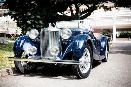 simsearch:600-01716651,k - Classic Car on Vintage Car Parade Stock Photo - Budget Royalty-Free & Subscription, Code: 400-05199926