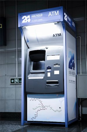 simsearch:400-05670021,k - the 24 hour atm in the subway station. Stock Photo - Budget Royalty-Free & Subscription, Code: 400-05205132