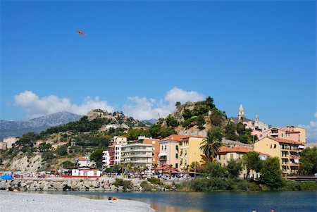 family beach kites - Menton town and red kite, Italy Stock Photo - Budget Royalty-Free & Subscription, Code: 400-05218583