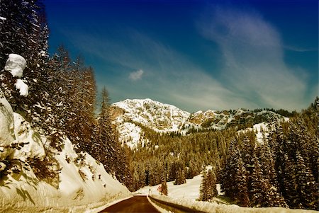 simsearch:400-05731177,k - Cold Winter in the Heart of Dolomites, Veneto, Northern Italy Stock Photo - Budget Royalty-Free & Subscription, Code: 400-05236104