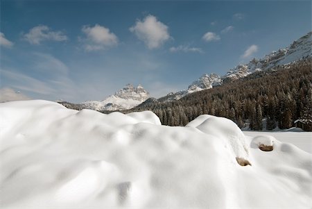 simsearch:400-05731177,k - Cold Winter in the Heart of Dolomites, Veneto, Northern Italy Stock Photo - Budget Royalty-Free & Subscription, Code: 400-05236103
