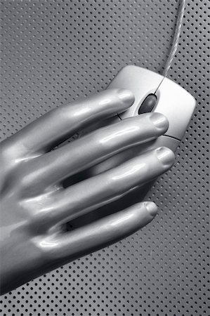 computer wired gray mouse silver aluminum hand futuristic Photographie de stock - Aubaine LD & Abonnement, Code: 400-05240076