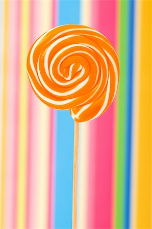simsearch:400-04718619,k - Colourful lollipop against the colourful background Foto de stock - Super Valor sin royalties y Suscripción, Código: 400-05254888