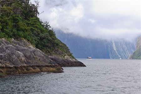 Landscapes of New Zealand - Milford Sound Stock Photo - Budget Royalty-Free & Subscription, Code: 400-05259799