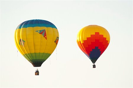 simsearch:400-06642893,k - Hot air balloon festival Foto de stock - Super Valor sin royalties y Suscripción, Código: 400-05252465