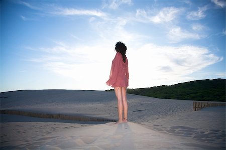 woman at sand dune in spain with african horizon Stock Photo - Budget Royalty-Free & Subscription, Code: 400-05269022
