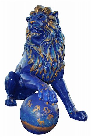 simsearch:400-08792993,k - Blue lion statue. Isolated on white background with clipping path. Foto de stock - Super Valor sin royalties y Suscripción, Código: 400-05262938