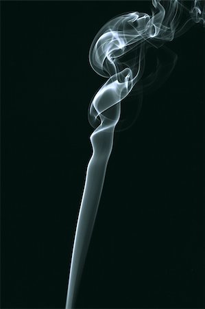 simsearch:400-05147209,k - smoke on black background Photographie de stock - Aubaine LD & Abonnement, Code: 400-05263739