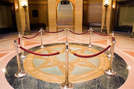 Star in State Capitol of Minnesota in St. Paul. Stock Photo - Budget Royalty-Free & Subscription, Code: 400-05274358