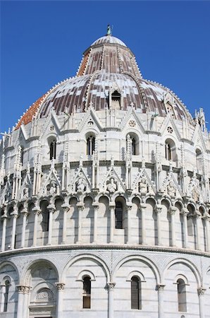 simsearch:400-05672489,k - The Baptistry of St. John in Pisa, Tuscany, Italy Stock Photo - Budget Royalty-Free & Subscription, Code: 400-05273983