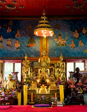 simsearch:400-04489977,k - Thai Buddha statue in the church Stock Photo - Budget Royalty-Free & Subscription, Code: 400-05282302