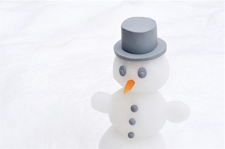 Snowman over white background Stock Photo - Budget Royalty-Free & Subscription, Code: 400-05294812