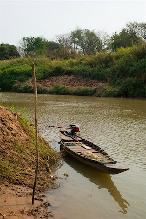 simsearch:400-05308802,k - old boat on a river in forest Stock Photo - Budget Royalty-Free & Subscription, Code: 400-05308802