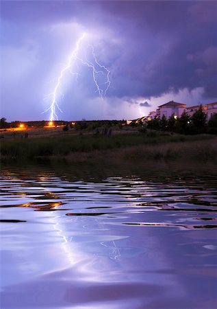 simsearch:400-04256241,k - lightning on a thunderstorm in a park with cloudy sky Stock Photo - Budget Royalty-Free & Subscription, Code: 400-05300164