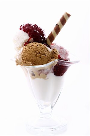 simsearch:400-05718903,k - Ice cream dessert with raspberry jam on white background Stock Photo - Budget Royalty-Free & Subscription, Code: 400-05314689