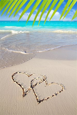 simsearch:400-04329339,k - hearts in love written in Caribbean beach sand tropical aqua sea Stock Photo - Budget Royalty-Free & Subscription, Code: 400-05313832