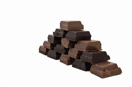 simsearch:400-05136453,k - Picture of a chocolate pyramide from the side Stock Photo - Budget Royalty-Free & Subscription, Code: 400-05327278