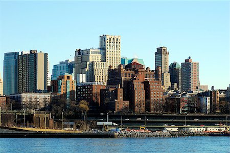 simsearch:400-04198862,k - Downtown Brooklyn skyline in New York City Stock Photo - Budget Royalty-Free & Subscription, Code: 400-05339721