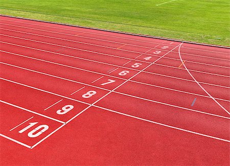 simsearch:400-04785051,k - Running track for athletes Stock Photo - Budget Royalty-Free & Subscription, Code: 400-05339994