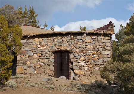 shaft - A photograph of an old mine shaft entrance. Stock Photo - Budget Royalty-Free & Subscription, Code: 400-05330169