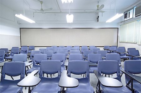 pupil in a empty classroom - empty classroom with chair and board Stock Photo - Budget Royalty-Free & Subscription, Code: 400-05347756