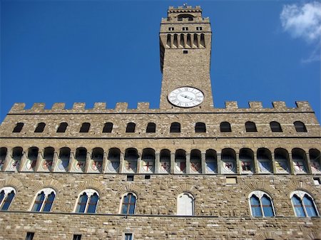 The famous Old Palace in Signoria's square in Florence (Italy) Stock Photo - Budget Royalty-Free & Subscription, Code: 400-05349783