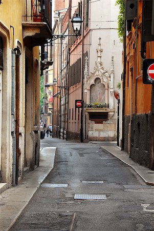 architecture details and street in Verona, Italy Stock Photo - Budget Royalty-Free & Subscription, Code: 400-05342859