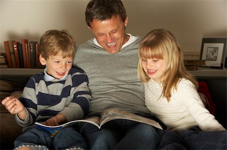 father reading to child portrait - Father And Two Children Reading Stock Photo - Budget Royalty-Free & Subscription, Code: 400-05354663