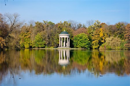summerhouse - Rotonda at the pond in the autumn park Stock Photo - Budget Royalty-Free & Subscription, Code: 400-05367484