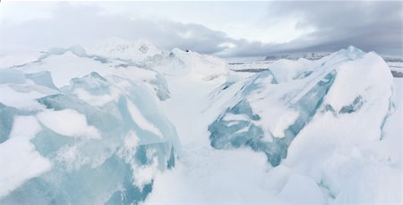 simsearch:400-05271081,k - Arctic winter landscape - Spitsbergen, Svalbard Photographie de stock - Aubaine LD & Abonnement, Code: 400-05361213
