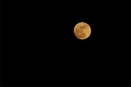simsearch:400-07516434,k - orange full moon shines brightly in the night Stock Photo - Budget Royalty-Free & Subscription, Code: 400-05361595