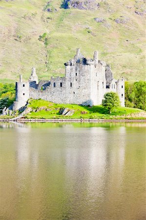 simsearch:400-05387294,k - Kilchurn Castle, Loch Awe, Scotland Stock Photo - Budget Royalty-Free & Subscription, Code: 400-05379612