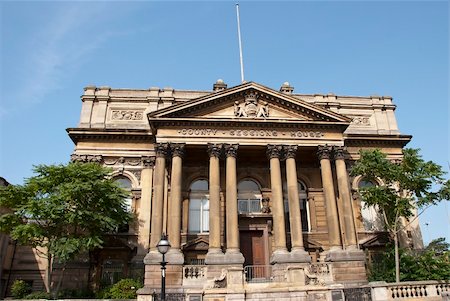 elegant government building - A Victorian Era Courthouse in Liverpool England Stock Photo - Budget Royalty-Free & Subscription, Code: 400-05385319