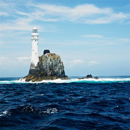 simsearch:400-05387304,k - lighthouse, Fastnet Rock, County Cork, Ireland Stock Photo - Budget Royalty-Free & Subscription, Code: 400-05387314