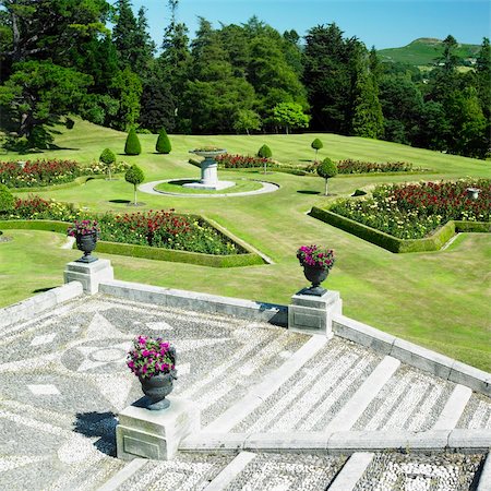 simsearch:400-05387304,k - Powerscourt Gardens, County Wicklow, Ireland Stock Photo - Budget Royalty-Free & Subscription, Code: 400-05387330