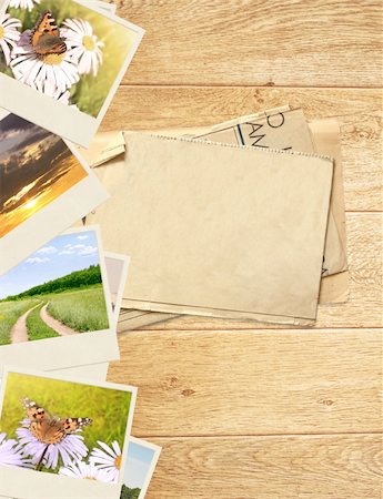 simsearch:400-05892111,k - Memories. Sheet old paper and photos Stock Photo - Budget Royalty-Free & Subscription, Code: 400-05388781