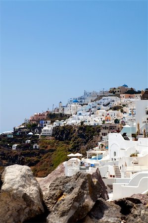 View of town of Thira, Santorini, Greece Foto de stock - Super Valor sin royalties y Suscripción, Código: 400-05683358