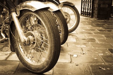 simsearch:400-05017762,k - Line of the muddy bikes whell in sepia Stock Photo - Budget Royalty-Free & Subscription, Code: 400-05693109