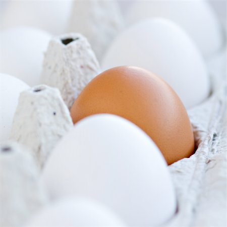 dozen - close up of eggs in cardboard container Stock Photo - Budget Royalty-Free & Subscription, Code: 400-05693704
