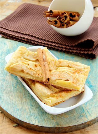 simsearch:400-04370315,k - Homemade apple pie and cinnamon stick Stock Photo - Budget Royalty-Free & Subscription, Code: 400-05706400