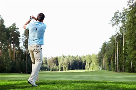 simsearch:400-05753044,k - Mature man playing golf Stock Photo - Budget Royalty-Free & Subscription, Code: 400-05711880