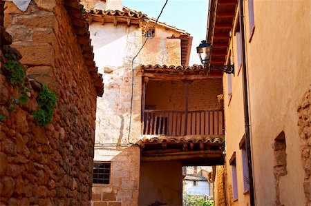 simsearch:400-06530910,k - The Courtyard of a Typical Spanish Medieval House Stock Photo - Budget Royalty-Free & Subscription, Code: 400-05711978