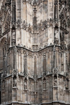 simsearch:400-07771401,k - Exterior detail from Stephansdom cathedral - Vienna, Austria. Photographie de stock - Aubaine LD & Abonnement, Code: 400-05712955