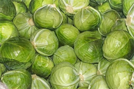 simsearch:400-05370250,k - Heap of ripe cabbage heads after harvest Stock Photo - Budget Royalty-Free & Subscription, Code: 400-05713057