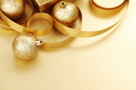 golden christmas background gifts ball Stock Photo - Budget Royalty-Free & Subscription, Code: 400-05734260