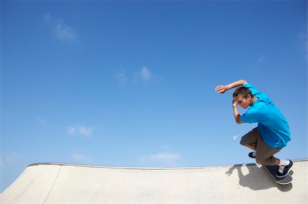 simsearch:400-05737917,k - Teenage Boy In Skateboard Park Stock Photo - Budget Royalty-Free & Subscription, Code: 400-05737935