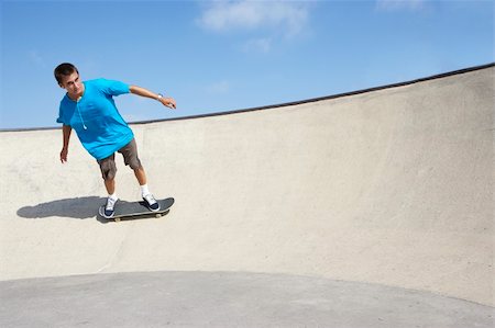 simsearch:400-05737917,k - Teenage Boy In Skateboard Park Stock Photo - Budget Royalty-Free & Subscription, Code: 400-05737930