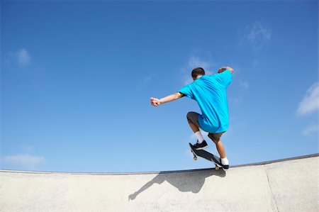simsearch:400-05737917,k - Teenage Boy In Skateboard Park Stock Photo - Budget Royalty-Free & Subscription, Code: 400-05737933