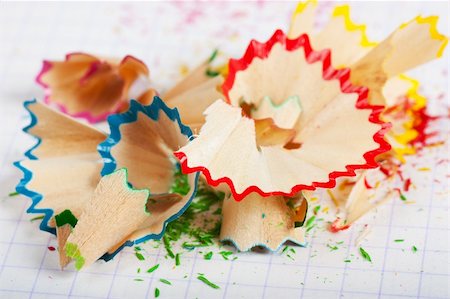 pencil crayon - Macro view of colorful pencil shavings Foto de stock - Super Valor sin royalties y Suscripción, Código: 400-05738800